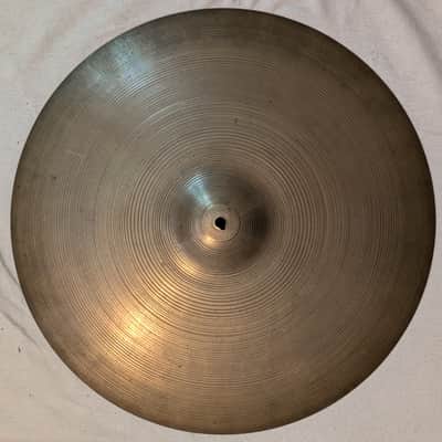 Zildjian Vintage Ride Cymbal 1960's 2320 Grams image 2