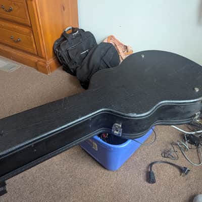 Taylor Deluxe Hardshell Dreadnought Case - Black image 12