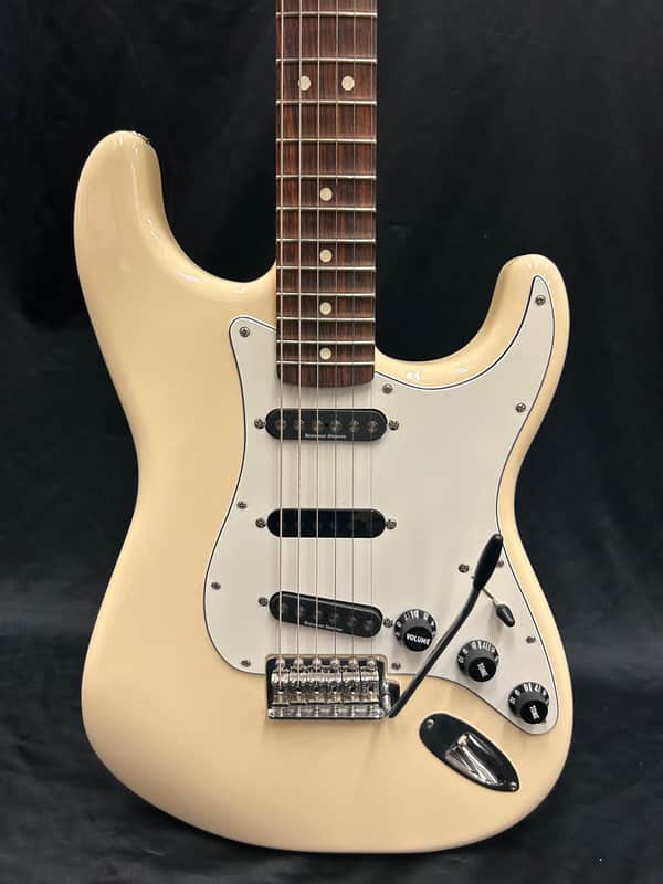 Fender Ritchie Blackmore Stratocaster -  Olympic White