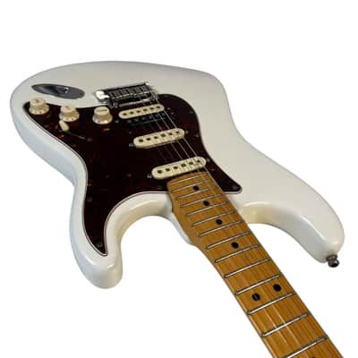 2019 Fender American Ultra Stratocaster - Arctic Pearl image 4