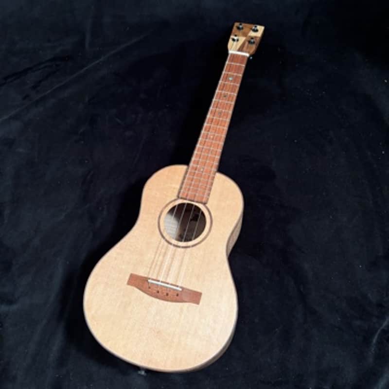 Mya-Moe Tenor Ukulele - Flamed Maple / Red Cedar image 1