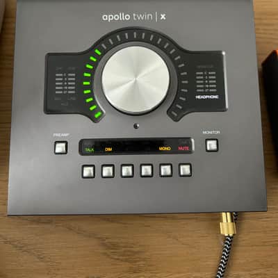 Universal Audio Apollo Twin X QUAD Thunderbolt 3 Audio Interface 2019 - Present - Gray image 1