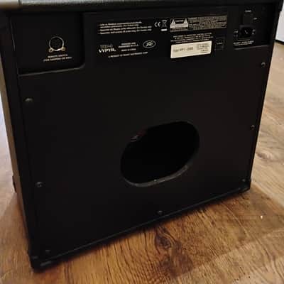 Peavey Vypyr VIP 1 Modeling 20W 1x8" Guitar/Bass/Acoustic Combo Amp 2010s - Black image 4