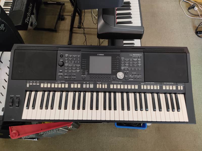 Yamaha PSR-S950 image 1