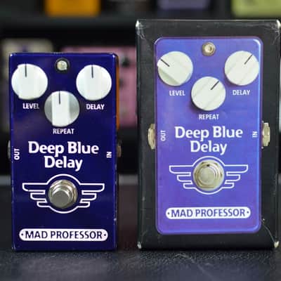 Mad Professor Deep Blue Delay PCB 2013 - Blue image 7