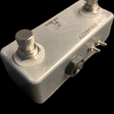 Loop-Master Pedals Universal Dual Momentary Footswitch – Dual Momentary – USA Made – In Stock! image 3