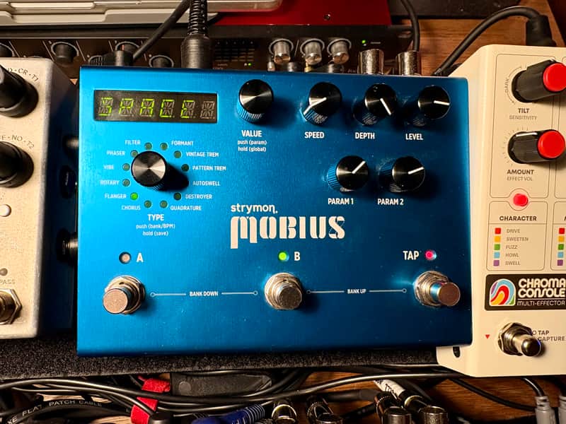 Strymon Mobius