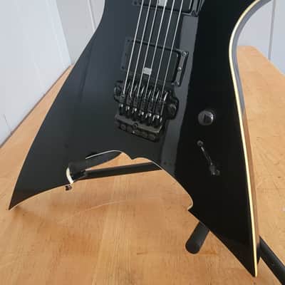 IBANEZ MTM100 MICK THOMSON SIGNATURE GUITAR 2012 GLAIVE BLACK W/CASE image 12