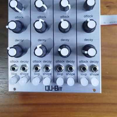 Qu-Bit Electronix Contour 2017 - Present - Silver image 1