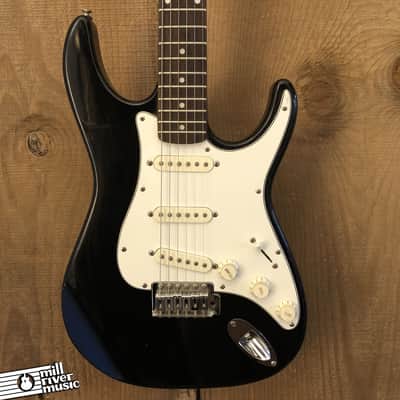 Peavey International Series Raptor 1 SSS Electric Guitar Black image 1