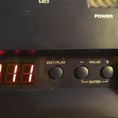 Roland GR-09 Guitar Synth 1990 black image 7