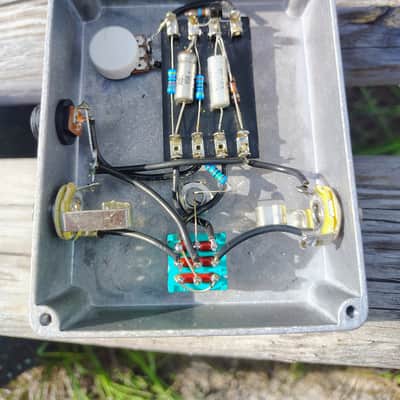 SkullFXR SHO Clone image 9