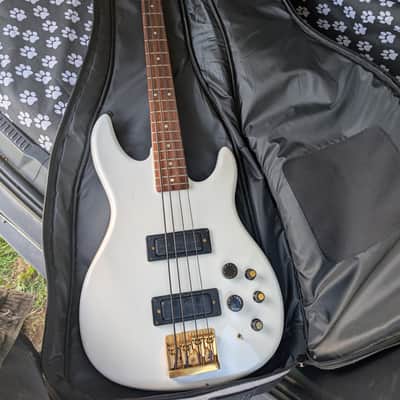 Peavey Dyna-Bass 1987 - White Gloss
