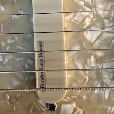 Fender Strat Plus Deluxe with Maple Fretboard - Ice Blue image 12