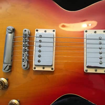 Gibson USA Classic 1999 - Cherry Sunburst W/ Gibson USA Hardcase image 4
