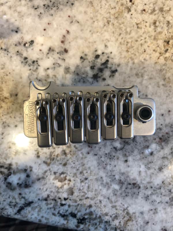 Wilkinson VS-100N Tremolo Chrome image 1