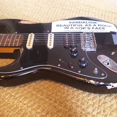 Vandalism Strat Black Nitro SD59 LH image 11
