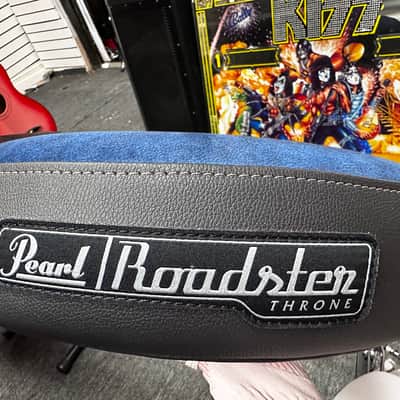 Pearl D1500BLST Drum Throne Blue Extreme Comfort Round Seat image 5