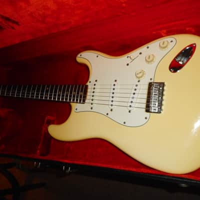 Fender Stratocaster 1971 Olympic White hard tail(rare) with 3-Bolt Neck, Rosewood board  (7 lbs!!)! image 1