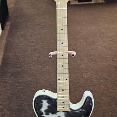 Custom Guitar Telecaster Cowhide. image 3