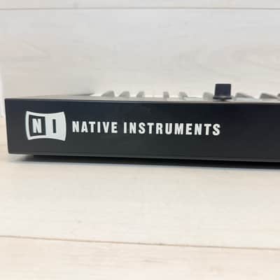 Native Instruments Komplete Kontrol S49 – Smart MIDI Keyboard Controller 2015–2018 image 9