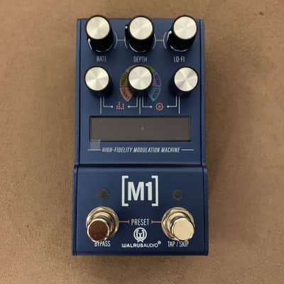 Walrus Audio Mako M1 High-Fidelity Modulation Machine 2022 - 2024 - Blue image 2