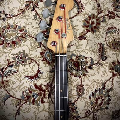 1964 Fender Precision Bass in amazing condition with original case and candy image 4