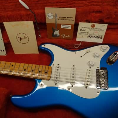 Fender Stratocaster 1987- AVRI-57 reissue- Lake Placid Blue- American Vintage Reissue 1957- Lots of extra MOJO image 2