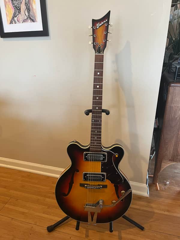 Univox Coily (U1825) Late 60’s - Sunburst image 1