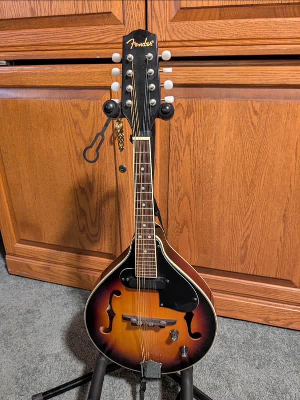 Fender FM52E Mandolin 2010s - Sunburst image 1