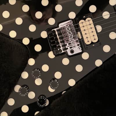 GMW Polka Dot V Serial #006 – The Definitive Randy Rhoads Replica Built alongside Zakk Wylde’s #008 - Painted by Dan Lawrence image 2