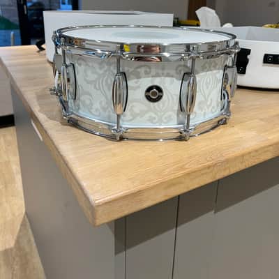 Q Drum Co. 10 ply maple 2020 - White abalone lacquer image 8