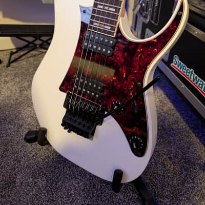 Ibanez RG653DX-WHF Prestige 2026 - Present - White Flat image 2