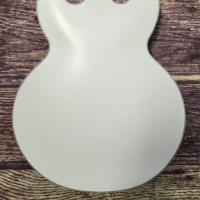Epiphone Emily Wolfe "White Wolfe" Signature Sheraton 2023 - Present - Aged Bone White image 5
