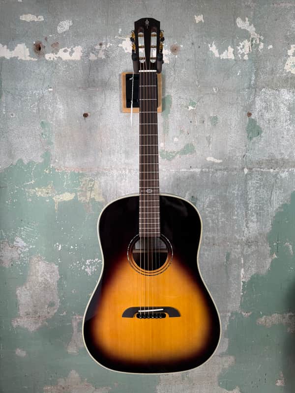 Alvarez Yairi Masterworks Slope Shoulder Dreadnought - Sunburst (FS/Blem) #6215 image 1