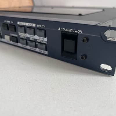 Yamaha Motif ES Rack Tone Generator 2000s - Gray image 2