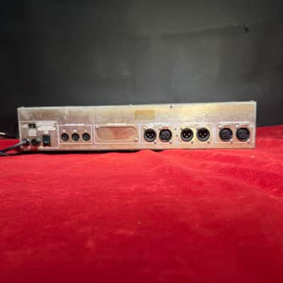 Varicuve System FCS-926 Dual Equaliser Analyser image 7