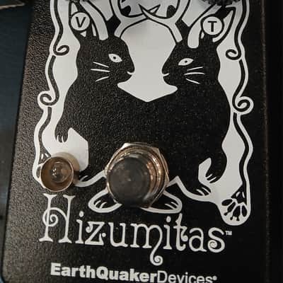 RARE **EarthQuaker Devices hizumitas fuzz sustainer - reverse