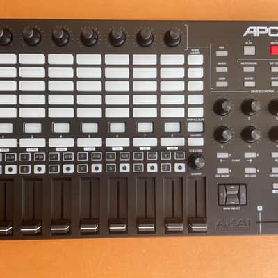 Boxed & Unused Akai APC40 MKII 2010s - Black image 3