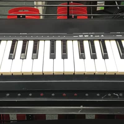 Alesis Q61 61-Key USB/MIDI Keyboard Controller