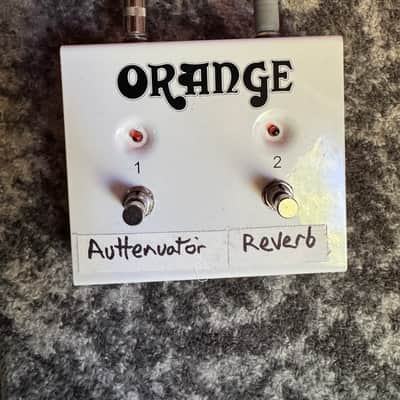 Orange Rockerverb 100 MKIII Tube Amp Head + Orange 2 X 12" Celestion closed-back guitar cabinet PRO GUITAR RIG: comes with amp head flight case + 2 Orange footswitches image 13