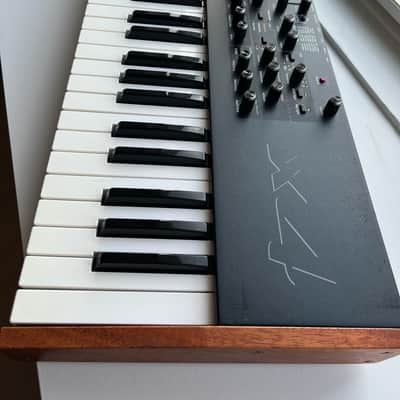 Dave Smith Instruments Mopho x4 44-Key 4-Voice Polyphonic Synthesizer 2013 - 2018 - Black with Wood Sides image 3