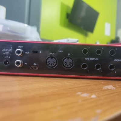 Focusrite Scarlett 8i6 3rd Gen USB Audio Interface 2019 - Present - Red / Black image 3