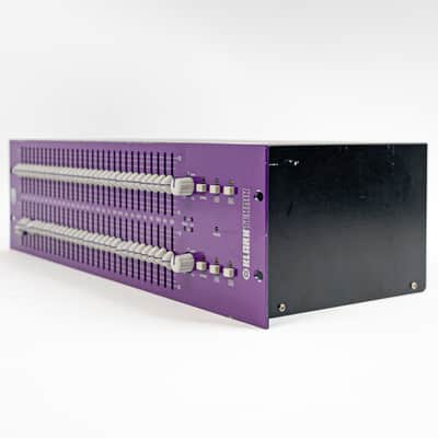 Klark Teknik SQ1G - Dual 30-Band 1/3 Octave Analog Graphic Equalizer image 3