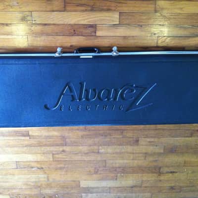 '87 Peavey Dyna Bass 5-String - Hard Case - Active EQ - Super Ferrite Pickups - Schaller Hardware image 9