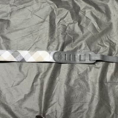 LM CF-BKC Cabin Fever 2" Flannel Black/Grey Guitar Strap NEW image 2