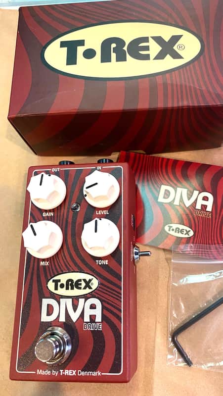 T-Rex Diva Drive