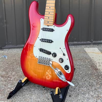 Fender Stratocaster Cherry Burst 1982 image 1