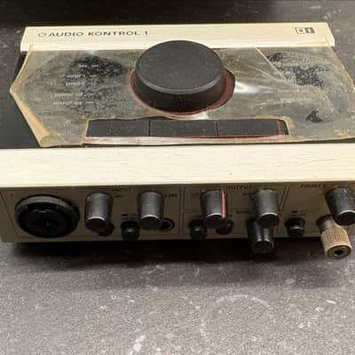 Yamaha Yamaha TX81Z FM Tone Generator (Rack) – Yamaha FB‑01 FM Sound Generator – Yamaha SPX90 Multi‑Effects Processor (Rack) 80er/90er Jahre - schwarz image 5