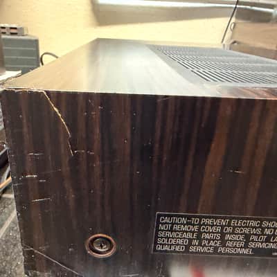 Vintage Yamaha R-700 Natural Sound AM/FM Stereo Receiver For Parts SEE VIDEO image 11